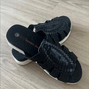 Bernie Mev Black Woven Slip-On Shoes